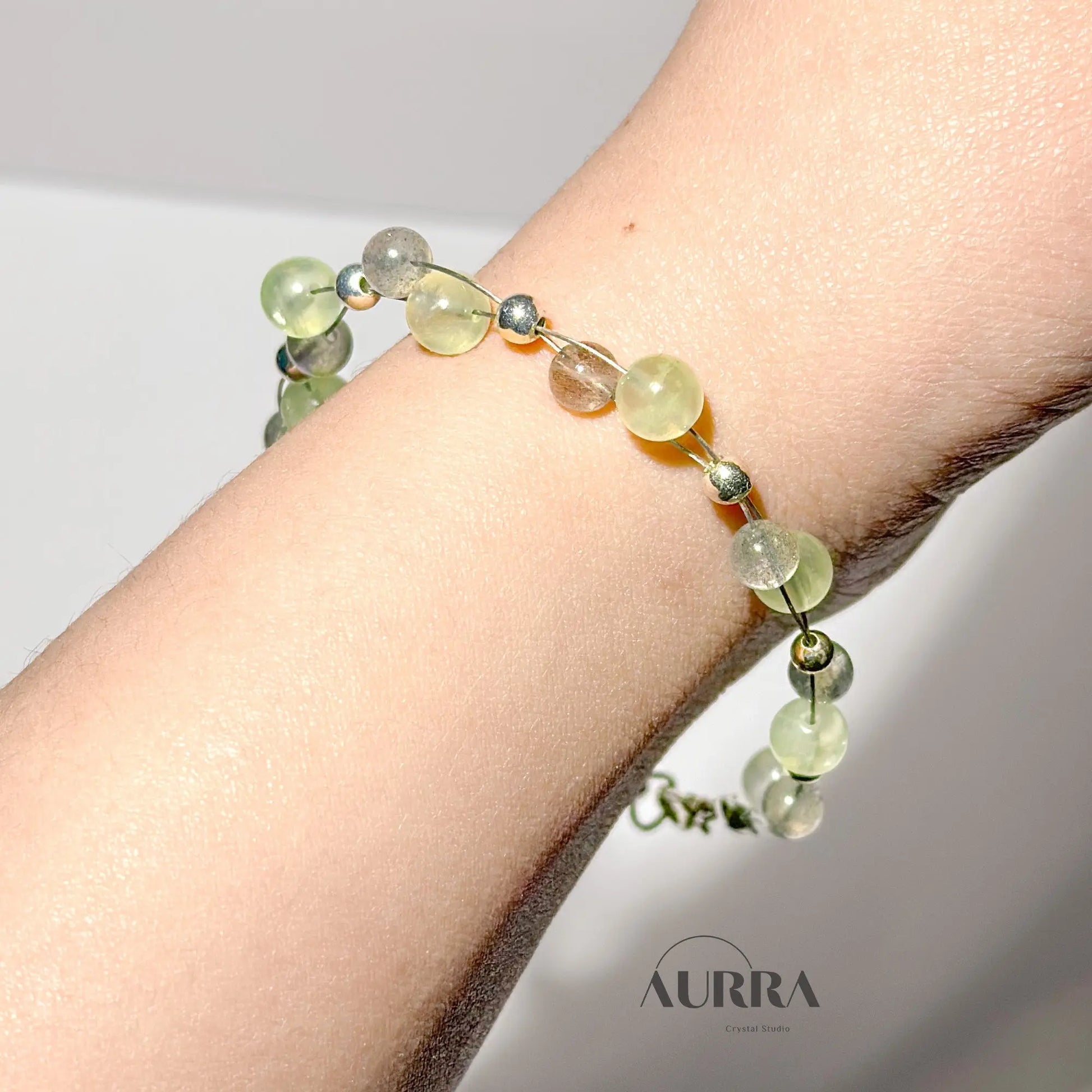 Promotes Calmness | Prehnite & Labradorite Bracelet - Aurra Crystal