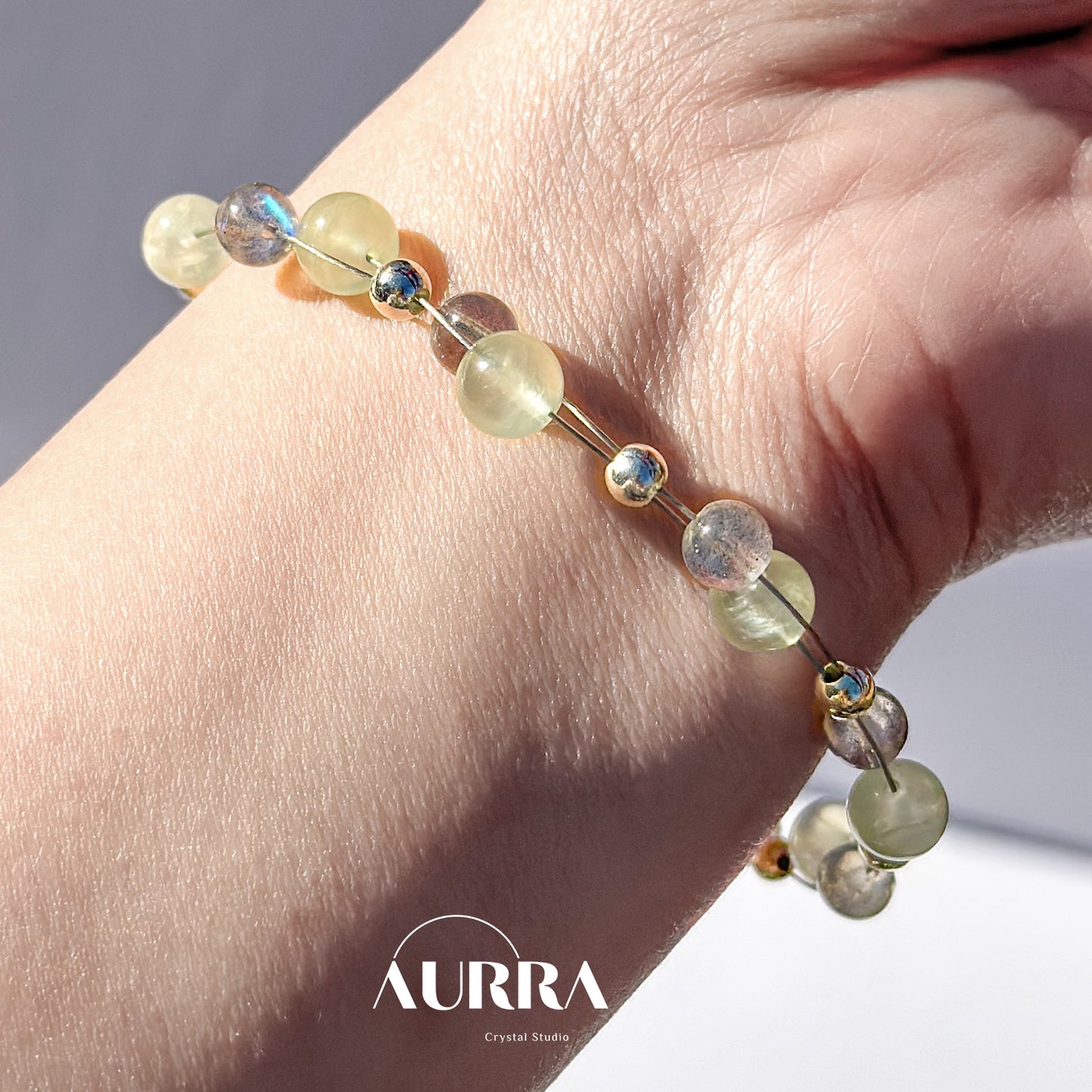 Promotes Calmness | Prehnite & Labradorite Bracelet