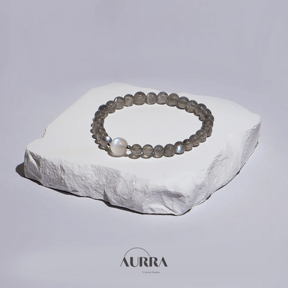Sleep Support & Stress Relief | Blue Moonstone & Labradorite Bracelet - Aurra Crystal